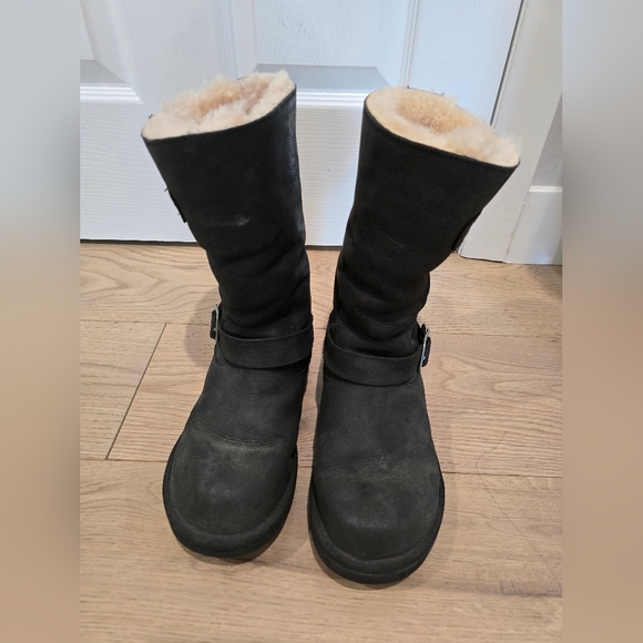 Bulky Leather Boots size 7 - Picture 1 of 6